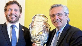 Presidente argentino: “No quiero frustrar la Copa América, pero hay que ser sensatos” Presidente argentino: “No quiero frustrar la Copa América, pero hay que ser sensatos”
