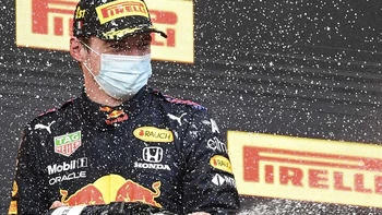 Max Verstappen gana el Gran Premio de Emilia-Romaña de F1 Max Verstappen gana el Gran Premio de Emilia-Romaña de F1