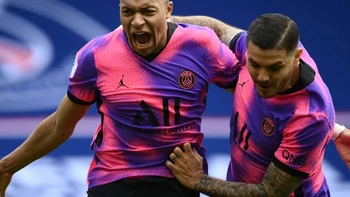 El PSG y el Mónaco logran victorias para acercarse al líder Lille El PSG y el Mónaco logran victorias para acercarse al líder Lille