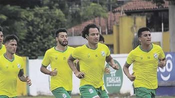 Un equipo albiverde de bajo perfil Un equipo albiverde de bajo perfil