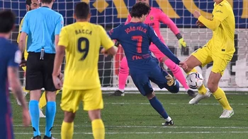 Atlético se impone al Villarreal y protege su liderato Atlético se impone al Villarreal y protege su liderato