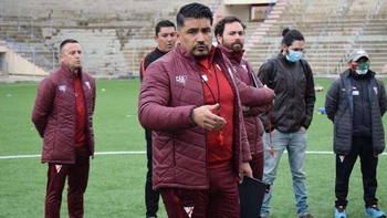 Oriente Petrolero analiza la posibilidad de impugnar el partido contra Always Ready Oriente Petrolero analiza la posibilidad de impugnar el partido contra Always Ready