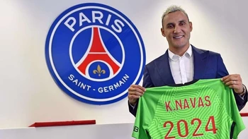 El arquero Keylor Navas renovó con en el Paris SG hasta 2024 El arquero Keylor Navas renovó con en el Paris SG hasta 2024
