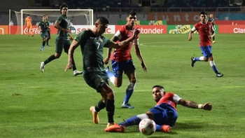 Bolivia dio pelea, pero cayó en su visita a Chile Bolivia dio pelea, pero cayó en su visita a Chile