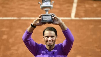 Nadal derrotó a Djokovic y conquista su décima corona en el Masters 1000 de Roma Nadal derrotó a Djokovic y conquista su décima corona en el Masters 1000 de Roma