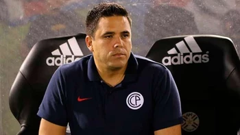 Equipo que dirige el hermano del DT de la selección jugará en el Tahuichi ante América de Calí Equipo que dirige el hermano del DT de la selección jugará en el Tahuichi ante América de Calí