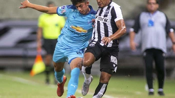 Bolívar cae en Brasil ante Ceará (2-0) y se aleja de la clasificación Bolívar cae en Brasil ante Ceará (2-0) y se aleja de la clasificación