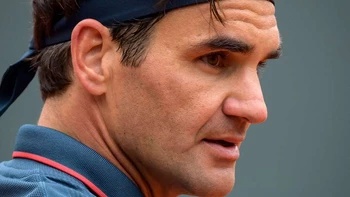 Federer subasta tesoros de su carrera para financiar proyectos educativos Federer subasta tesoros de su carrera para financiar proyectos educativos