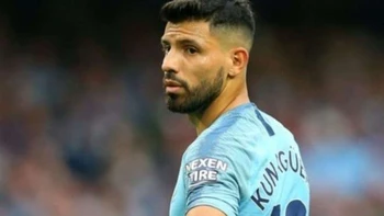 ‘Kun’ Agüero seguirá su carrera en el Barcelona ‘Kun’ Agüero seguirá su carrera en el Barcelona