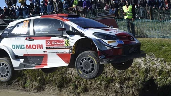 Ogier sigue líder del Mundial y Evans se pone segundo tras vencer en el Rally de Portugal Ogier sigue líder del Mundial y Evans se pone segundo tras vencer en el Rally de Portugal