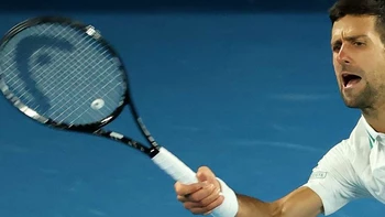 Abierto de Australia: Djokovic resiste el dolor y vence a Raonic Abierto de Australia: Djokovic resiste el dolor y vence a Raonic