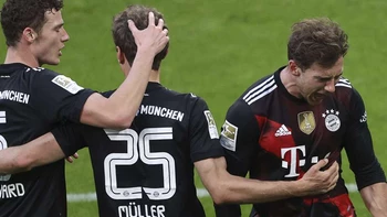 Bayern Múnich da un gran paso hacia el título al vencer 1-0 al Leipzig Bayern Múnich da un gran paso hacia el título al vencer 1-0 al Leipzig