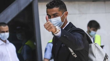 Portugal viajó hacia la Eurocopa y Ronaldo evita un pronóstico Portugal viajó hacia la Eurocopa y Ronaldo evita un pronóstico