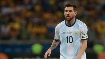 La Conmebol sancionó a Messi el 2019 por sus acusaciones de corrupción La Conmebol sancionó a Messi el 2019 por sus acusaciones de corrupción