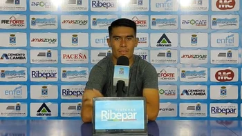 Richard Spenhay: “En esta clase de partidos no se regala nada” Richard Spenhay: “En esta clase de partidos no se regala nada”