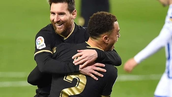 El Barcelona golea y no le pierde pisada al Atlético de Madrid El Barcelona golea y no le pierde pisada al Atlético de Madrid