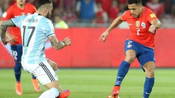 Chile, sin Vidal, visitará a Argentina de Messi en un duro desafío de eliminatorias Chile, sin Vidal, visitará a Argentina de Messi en un duro desafío de eliminatorias