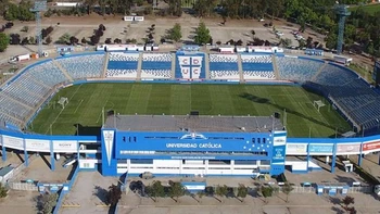 Chile-Bolivia se jugará en la casa del club Universidad Católica Chile-Bolivia se jugará en la casa del club Universidad Católica