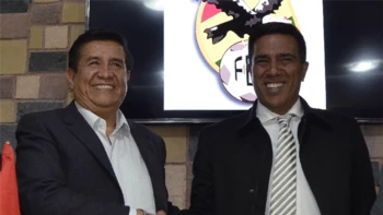 Las dos grandes apuestas de César Salinas que quedan pendientes Las dos grandes apuestas de César Salinas que quedan pendientes
