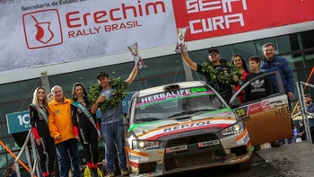 Eduardo Peredo se subió a lo más alto del podio Eduardo Peredo se subió a lo más alto del podio