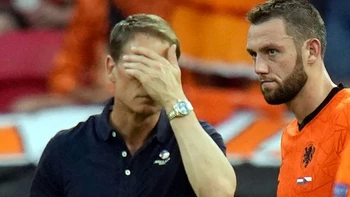 Frank de Boer dimite como seleccionador de Países Bajos Frank de Boer dimite como seleccionador de Países Bajos