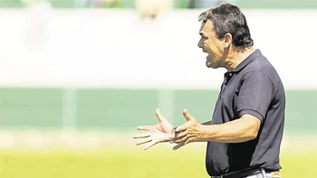 Tucho Antelo a Paniagua y Melgar: “Estos tipos no tienen vergüenza, le están haciendo daño a Fabol” Tucho Antelo a Paniagua y Melgar: “Estos tipos no tienen vergüenza, le están haciendo daño a Fabol”