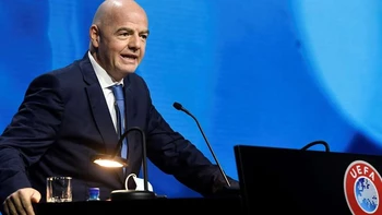 Infantino prefiere "diálogo" a sanciones por la Superliga europea Infantino prefiere "diálogo" a sanciones por la Superliga europea