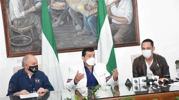 Azkargorta y Saucedo estarán a cargo del deporte municipal de la capital cruceña Azkargorta y Saucedo estarán a cargo del deporte municipal de la capital cruceña