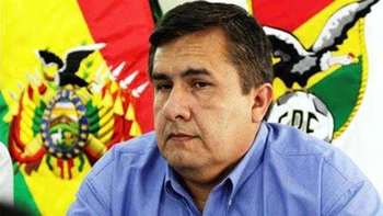 Conmebol suspende 30 días a Robert Blanco por acudir a un Tribunal Constitucional Conmebol suspende 30 días a Robert Blanco por acudir a un Tribunal Constitucional