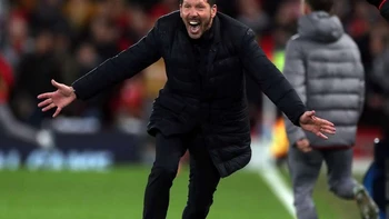 Simeone renueva hasta 2024 con el Atlético de Madrid Simeone renueva hasta 2024 con el Atlético de Madrid