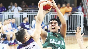 Bolivia con un equipo de buena estatura en Chile Bolivia con un equipo de buena estatura en Chile