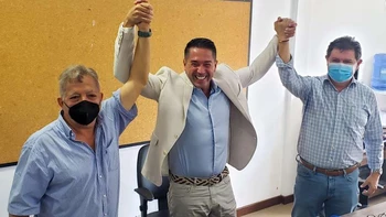 Comisión Electoral de la FBF no reconoce las elecciones de Blooming Comisión Electoral de la FBF no reconoce las elecciones de Blooming