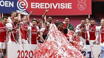El Ajax de Ámsterdam se apodera del título en la liga de Países Bajos El Ajax de Ámsterdam se apodera del título en la liga de Países Bajos