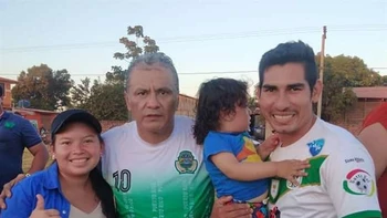 Marco Etcheverry: "Que celebren los mediocres" Marco Etcheverry: "Que celebren los mediocres"