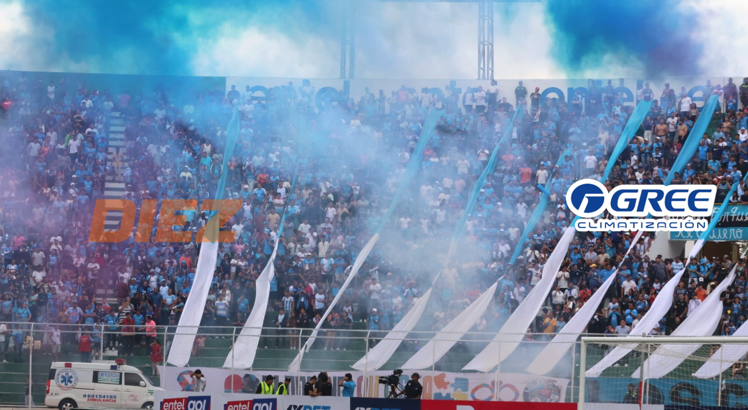El clásico cruceño fue celeste en el estadio Tahuichi Aguilera 