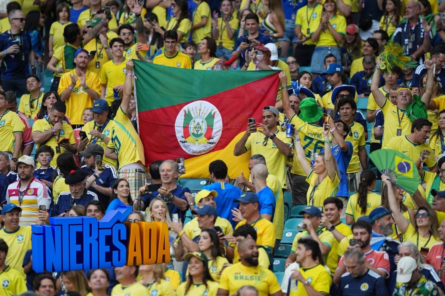 Brasil ganó y avanzó a dieciseisavos de final del Mundial/EFE