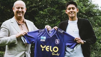Ramiro Vaca fue presentado como jugador del K Beerschot VA de Bélgica (video) Ramiro Vaca fue presentado como jugador del K Beerschot VA de Bélgica (video)