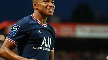 Real Madrid ofrece 160 millones de euros al PSG por Mbappé Real Madrid ofrece 160 millones de euros al PSG por Mbappé