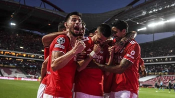 Benfica, Young Boys y Malmö, a la fase de grupos de la "Champions" Benfica, Young Boys y Malmö, a la fase de grupos de la "Champions"