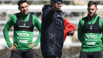 César Farías: “Tenemos que derrotar al lamento” César Farías: “Tenemos que derrotar al lamento”