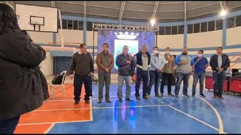 Las elecciones de Blooming serán el 4 de septiembre de 8:30 a 13:30 Las elecciones de Blooming serán el 4 de septiembre de 8:30 a 13:30