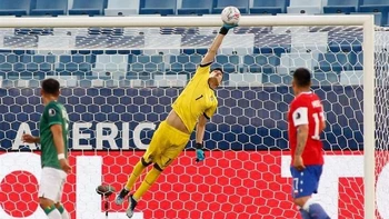 Bolivia mostró un mejor rendimento, pero igual cayó ante Chile (0-1) Bolivia mostró un mejor rendimento, pero igual cayó ante Chile (0-1)