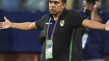 César Farías: "Si el partido se iba 1-1 nadie se habría sorprendido” César Farías: "Si el partido se iba 1-1 nadie se habría sorprendido”