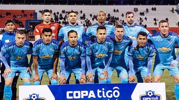 Bolívar no pudo ganar en la Villa Imperial por el buen arquero que tiene Nacional Potosí (1-1) Bolívar no pudo ganar en la Villa Imperial por el buen arquero que tiene Nacional Potosí (1-1)