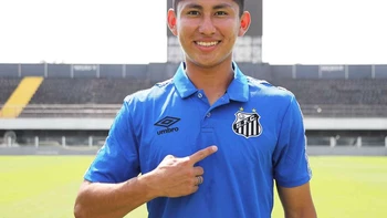 El Santos de Pelé y Neymar Jr tiene en sus filas al boliviano Miguel Terceros El Santos de Pelé y Neymar Jr tiene en sus filas al boliviano Miguel Terceros