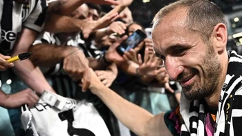 Giorgio Chiellini se despidió de los "tifosi" de la Juventus Giorgio Chiellini se despidió de los "tifosi" de la Juventus