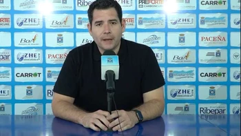 Sebastián Peña culpa a expresidentes de Blooming por la crisis que vive el club celeste Sebastián Peña culpa a expresidentes de Blooming por la crisis que vive el club celeste