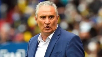 Tite pide perdón a Bolivia por haber dicho que era “inhumano” jugar en la altura de La Paz Tite pide perdón a Bolivia por haber dicho que era “inhumano” jugar en la altura de La Paz
