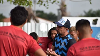 Blooming puede asegurar su clasificación este jueves si gana a Independiente Blooming puede asegurar su clasificación este jueves si gana a Independiente