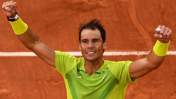 Nadal sobrevivió a Auger-Aliassime y se cita con Djokovic en Roland Garros Nadal sobrevivió a Auger-Aliassime y se cita con Djokovic en Roland Garros